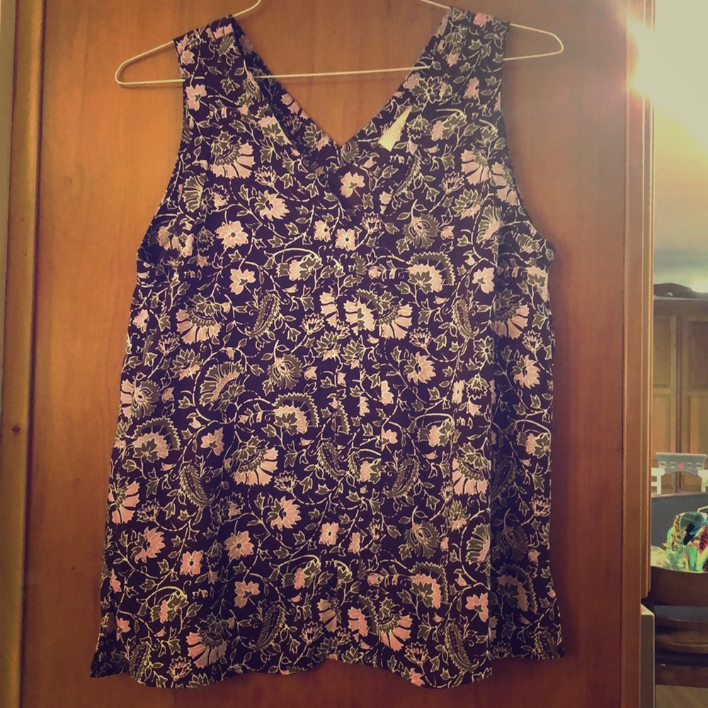 Sleeveless top
